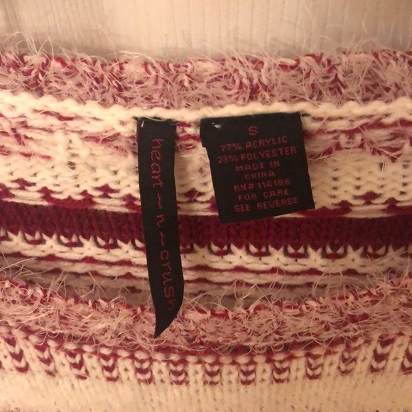 Teen/ladies sweater - Picture 3 of 3